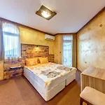 Alpine Pamporovo Villa *