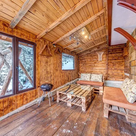 Raikovski Livadi Mountain Pamporovo