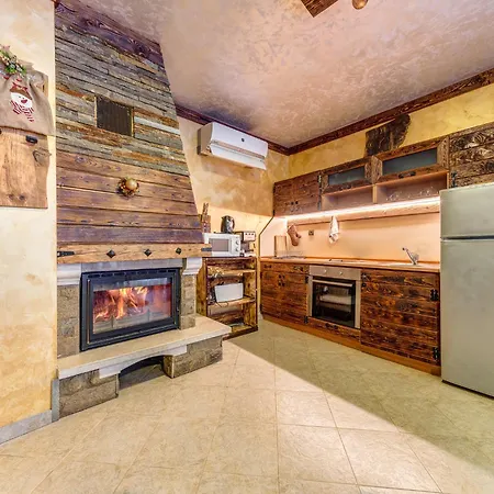 Raikovski Livadi Mountain Pamporovo