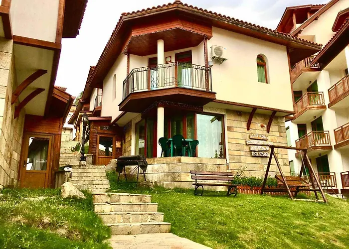 Raikovski Livadi Mountain Pamporovo Villa *