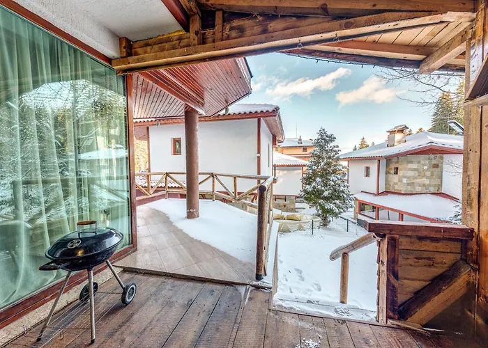 Raikovski Livadi Mountain Pamporovo * Paşmaklı