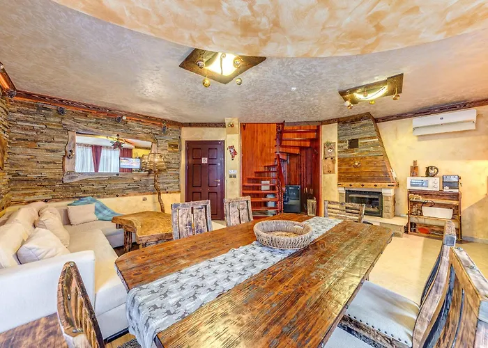 Raikovski Livadi Mountain Pamporovo * Paşmaklı