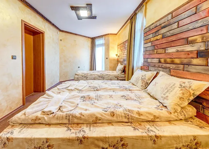 Raikovski Livadi Mountain Pamporovo Villa *