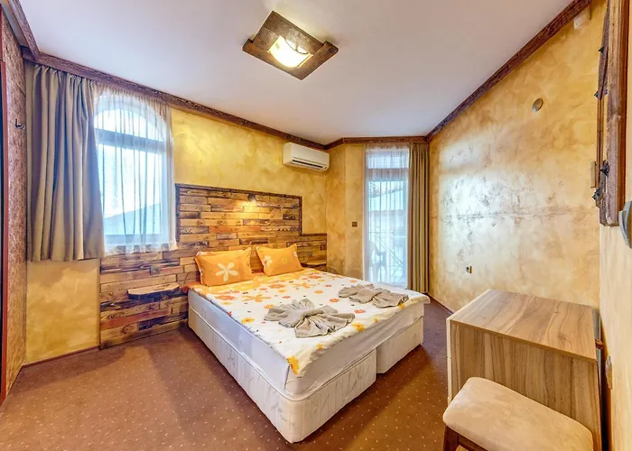 Raikovski Livadi Mountain Pamporovo Villa *