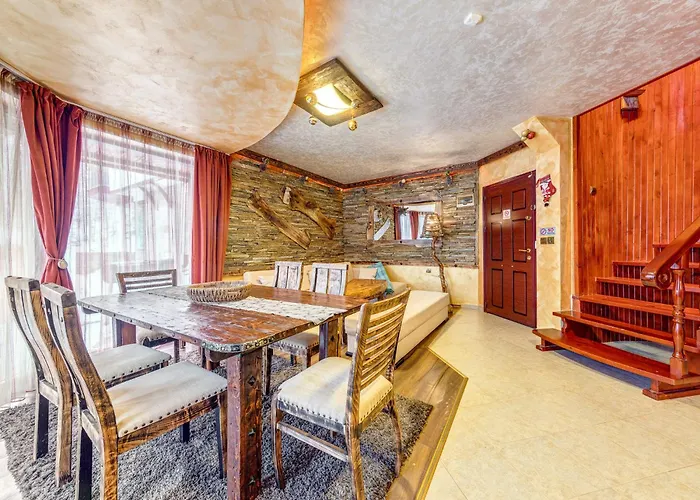 Raikovski Livadi Mountain Pamporovo Paşmaklı